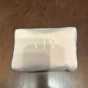 Dior beauty pouch